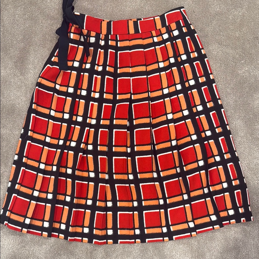 Marc By Marc Jacobs Red and Black Pleated A-Line Skirt